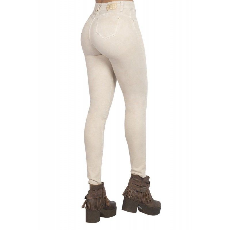 3133 Otoño Invierno - Teñido Orgánico Camel